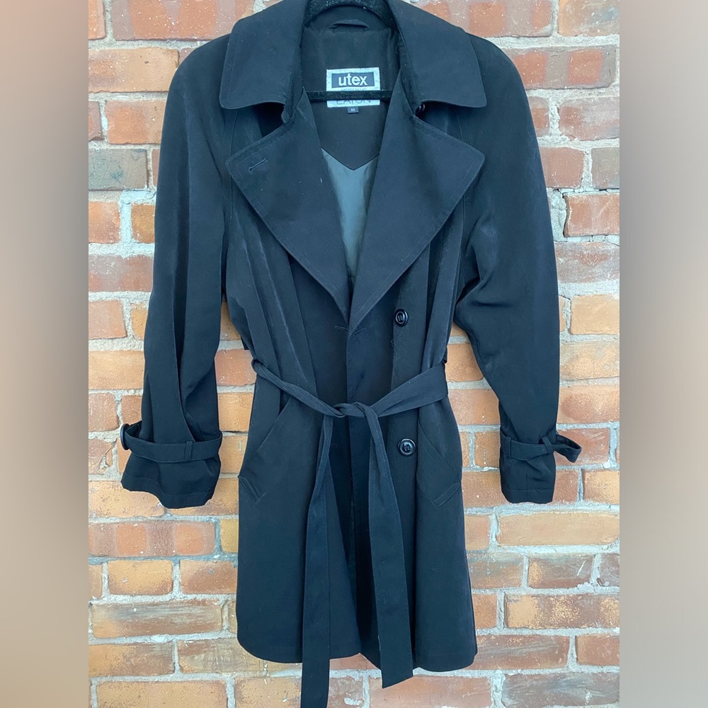 Vintage Black Double-Breasted Trench Coat with Waist Tie